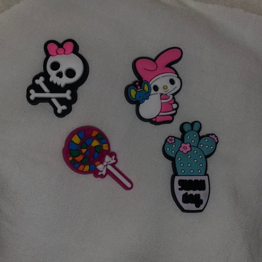 Bunny: set of 4 croc charms